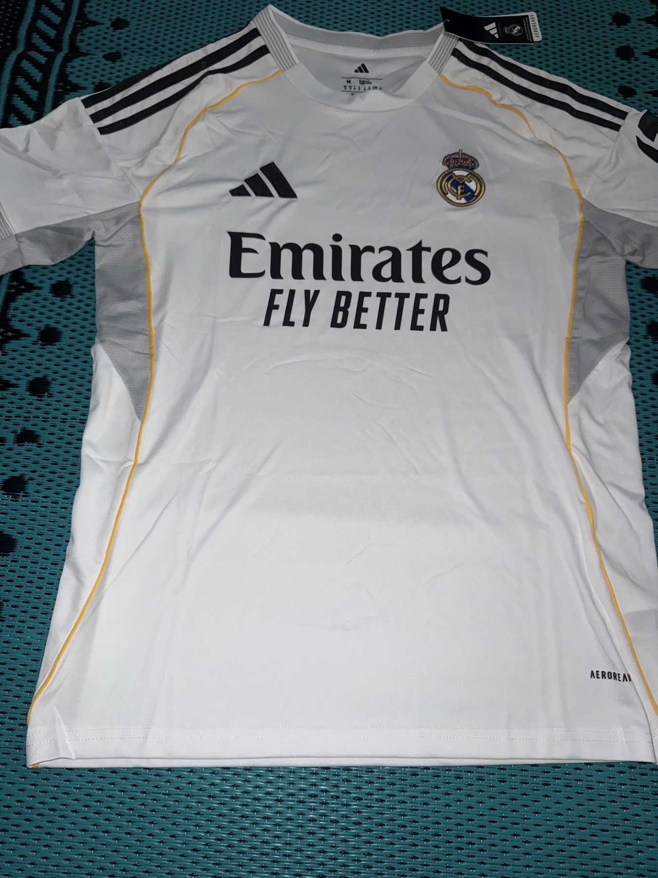 Real Madrid 25/26 home jersey front